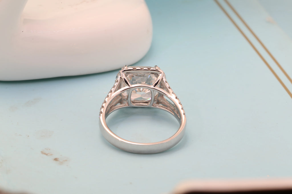 AEAW 5ct Lab Diamond Ring: Cushion Cut, VS1, F Color, 14k Gold, 0.75ctw - BEHRS at the loft