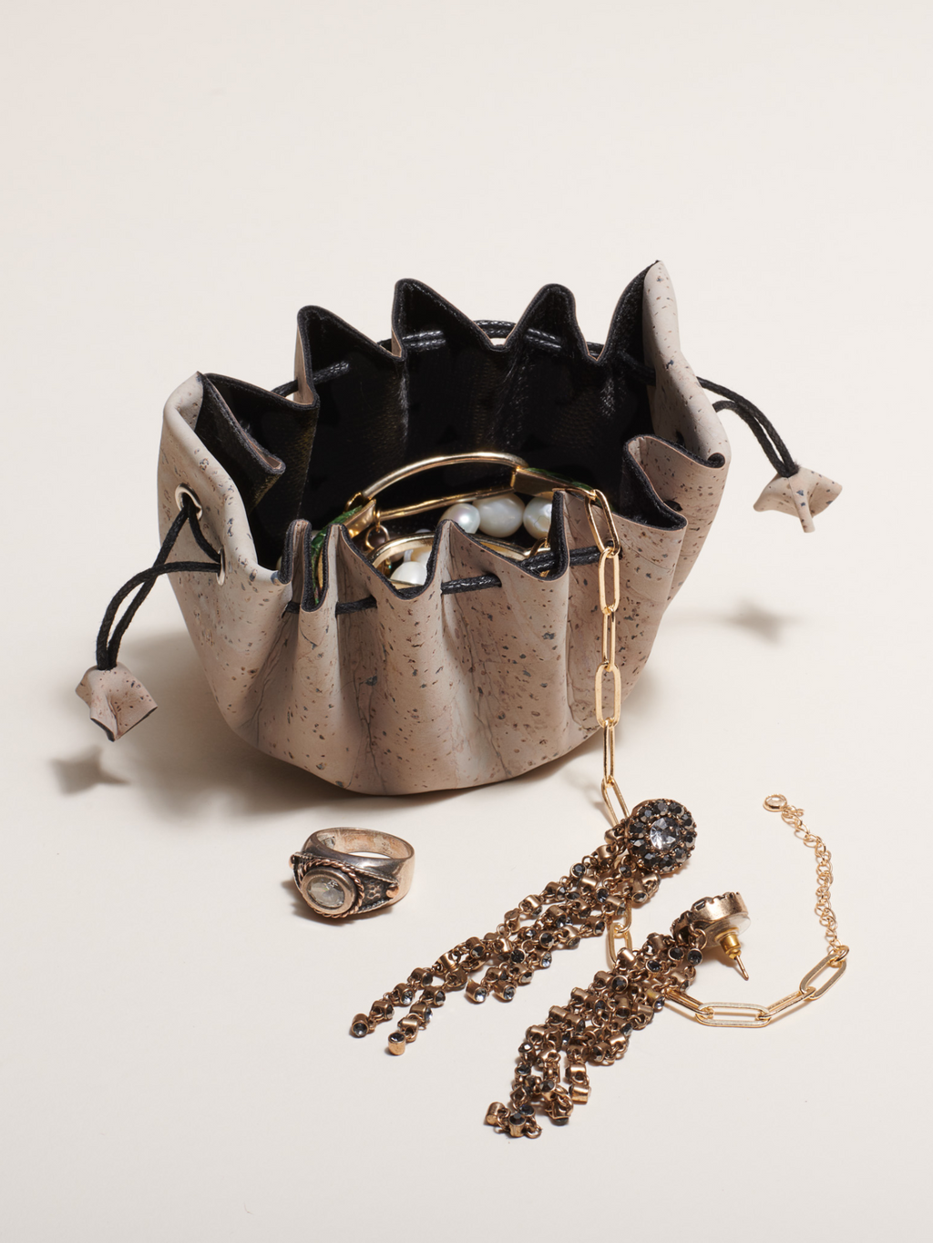 Porto Jewelry Travel Pouch - BEHRS at the loft