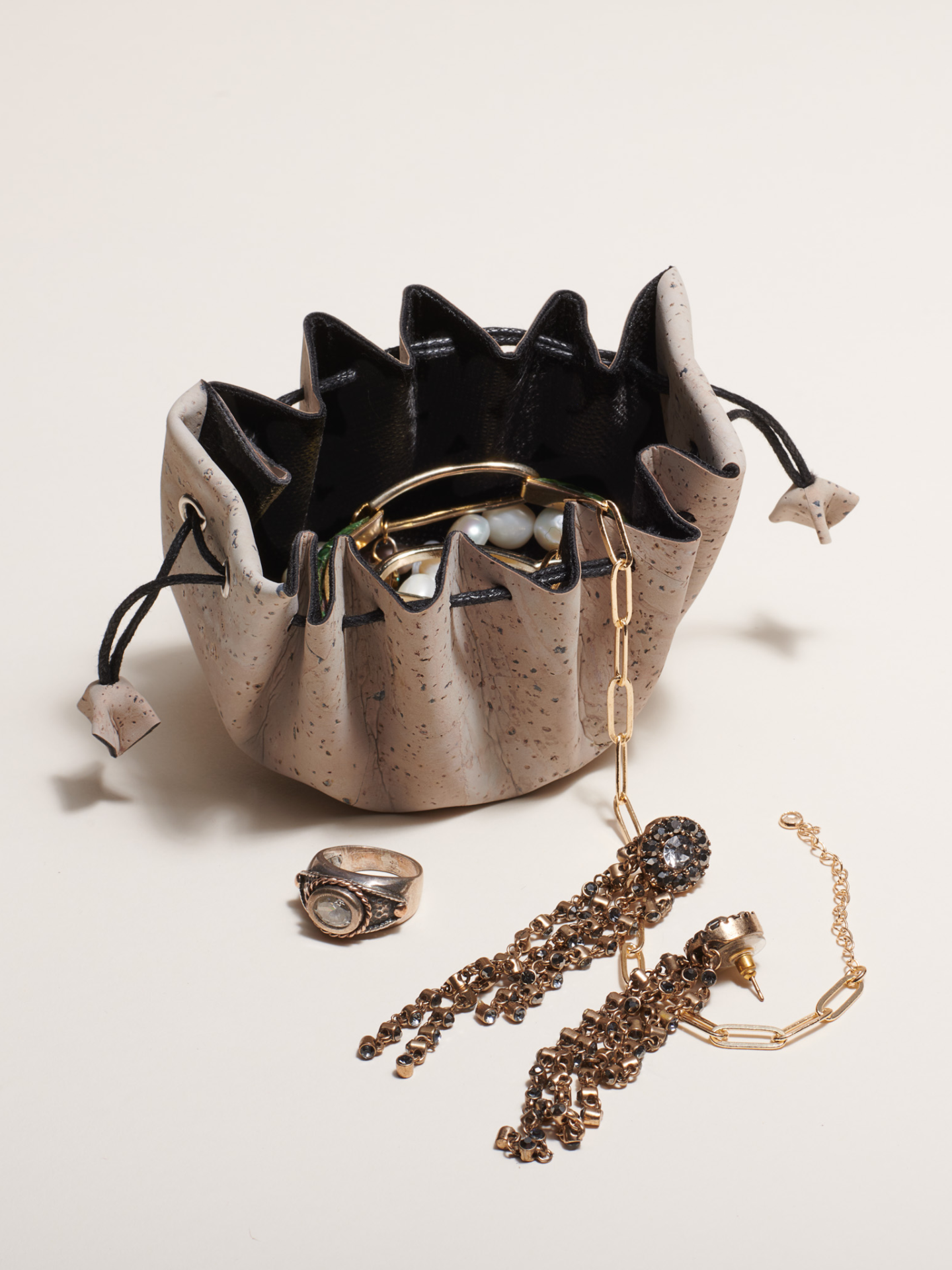 Porto Jewelry Travel Pouch - BEHRS at the loft